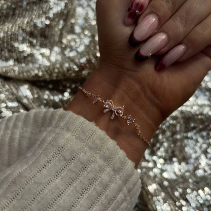 Velix™ Bow Bracelet
