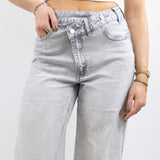 Luna – Classic Wide-Leg Jeans