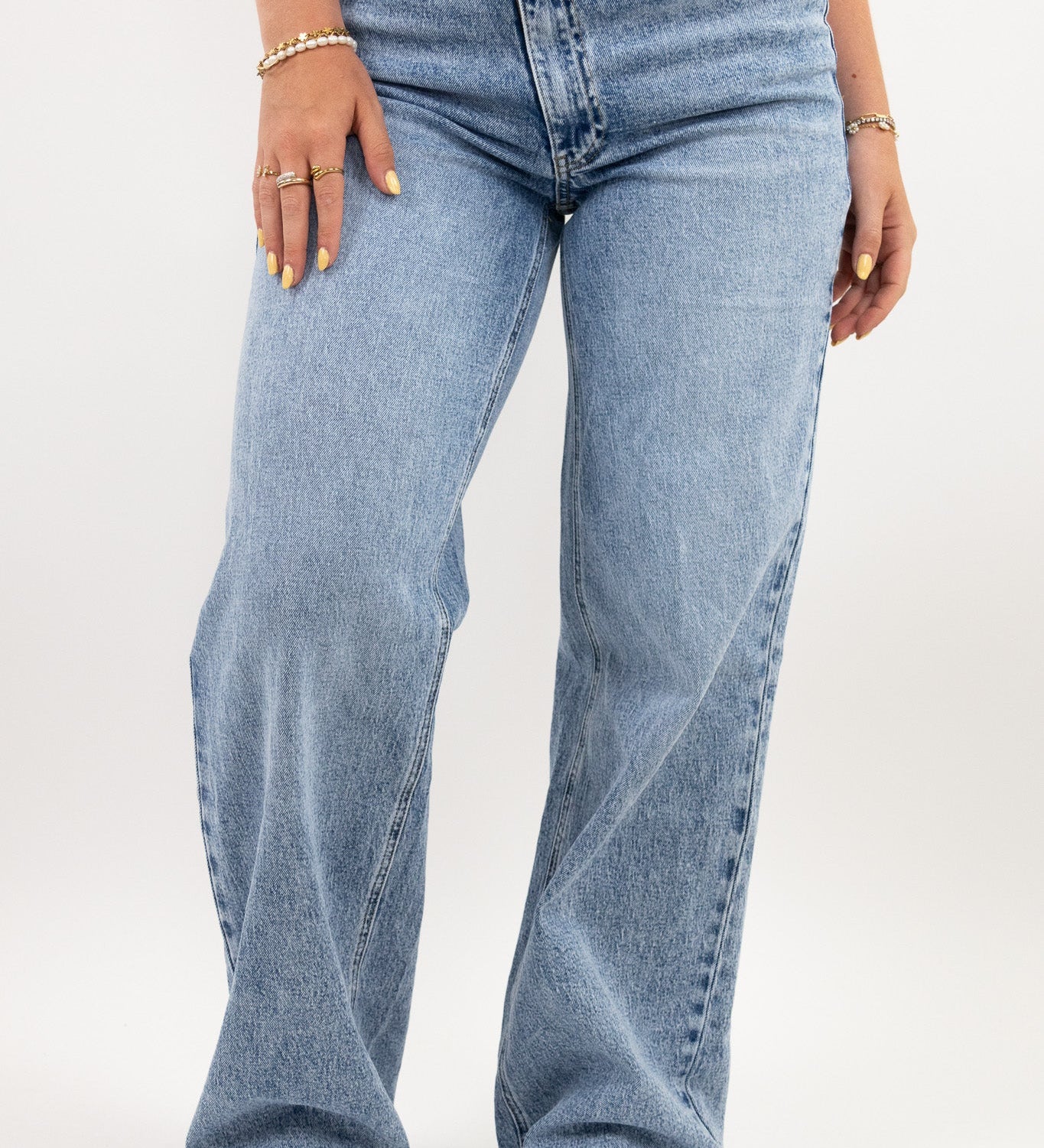Luna – Classic Wide-Leg Jeans